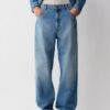 05 Low Rise Wide Leg Jeans