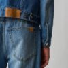 05 Low Rise Wide Leg Jeans