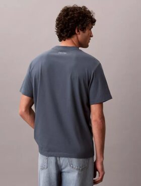 1989 Logo Graphic Relaxed T-Shirt