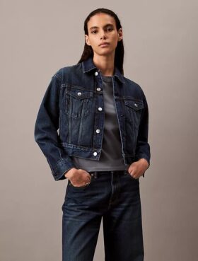 90S Denim Trucker Jacket