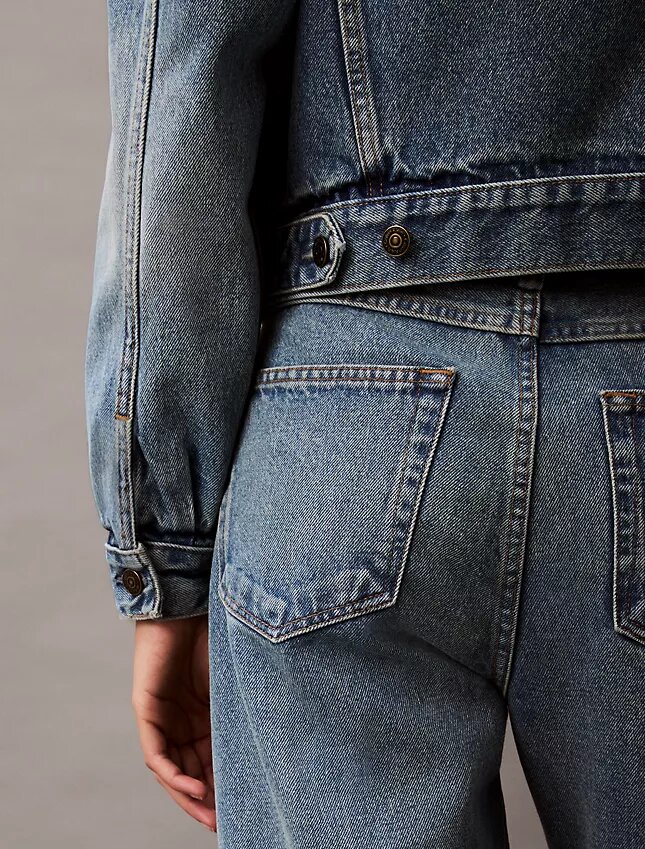 90S Denim Trucker Jacket 90S Denim Trucker Jacket