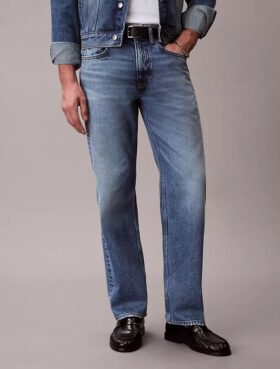 90S Straight Jeans