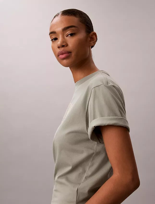 Arch Logo Graphic Boxy T-Shirt Arch Logo Graphic Boxy T-Shirt