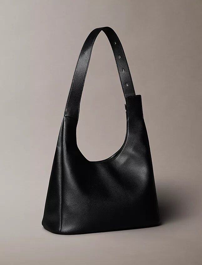 Archive Hardware Buckle Shoulder Bag Archive Hardware Buckle Shoulder Bag