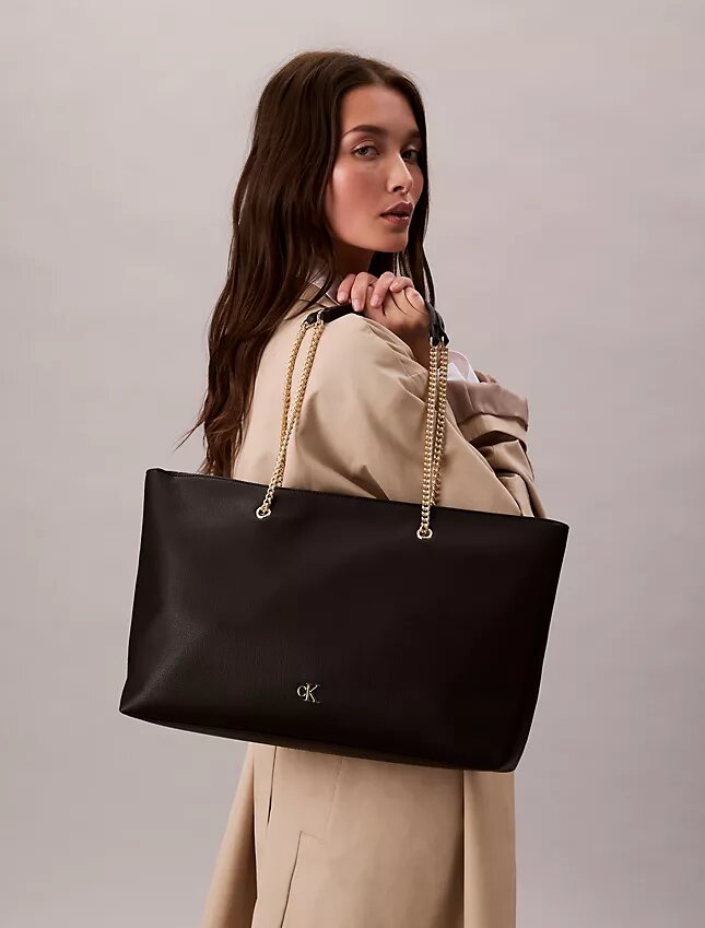 Archive Hardware Chain Strap Tote Bag Archive Hardware Chain Strap Tote Bag