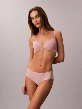 Attraction Lightly Lined Perfect Coverage Bra