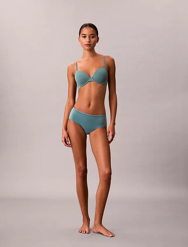 Attraction Lightly Lined Perfect Coverage Bra Attraction Lightly Lined Perfect Coverage Bra