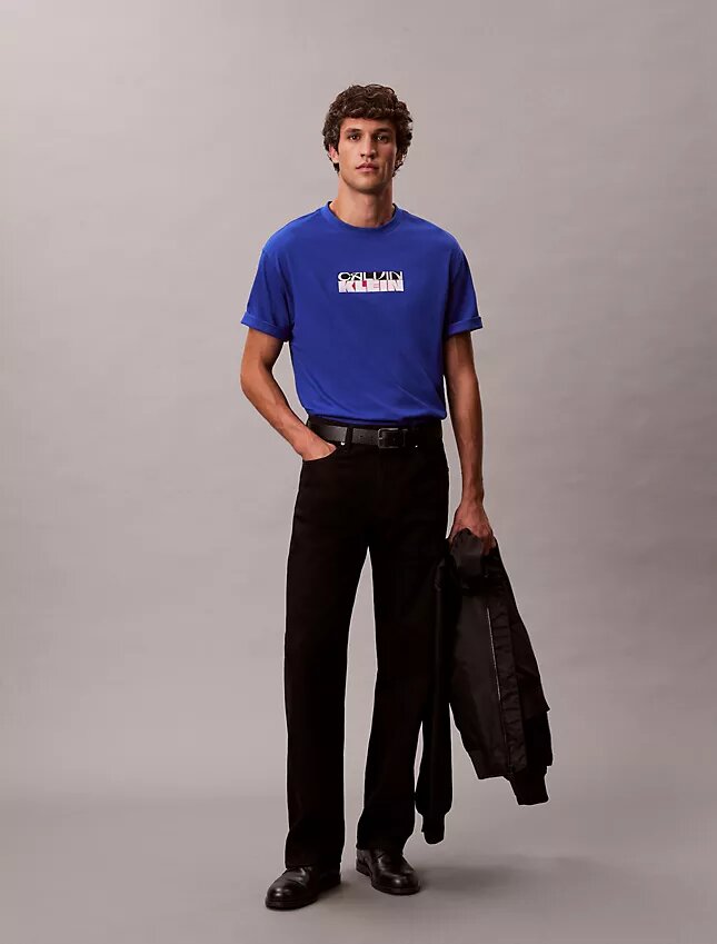 Block Logo Graphic Relaxed T-Shirt Block Logo Graphic Relaxed T-Shirt