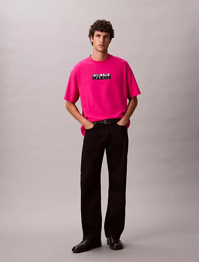 Block Logo Graphic Relaxed T-Shirt Block Logo Graphic Relaxed T-Shirt