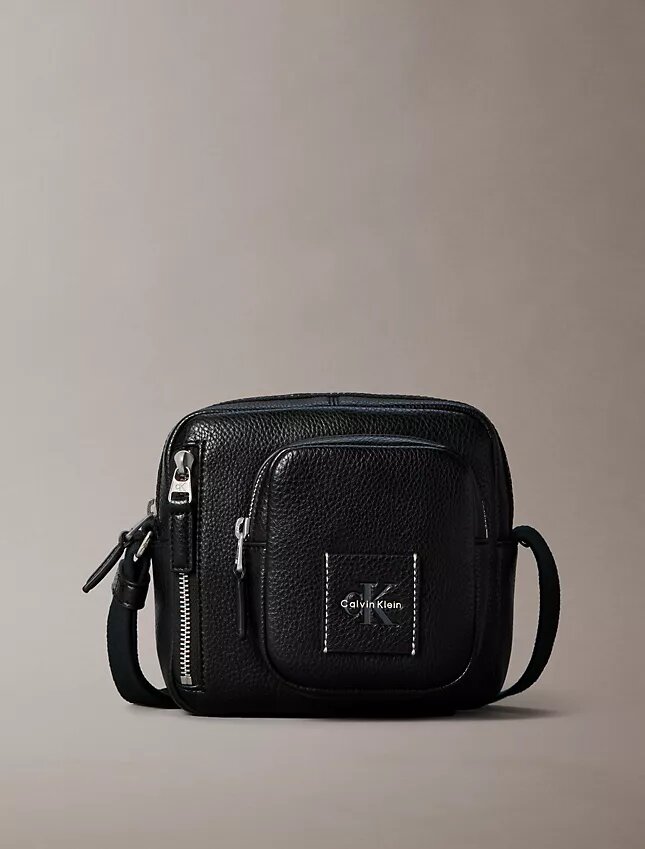 Bold Pebble Crossbody Bag Bold Pebble Crossbody Bag