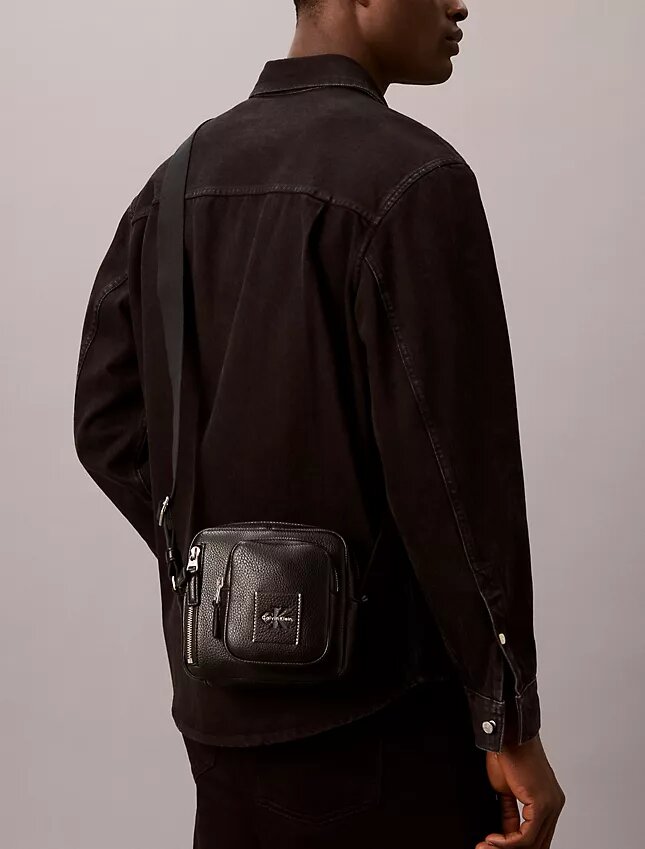 Bold Pebble Crossbody Bag Bold Pebble Crossbody Bag