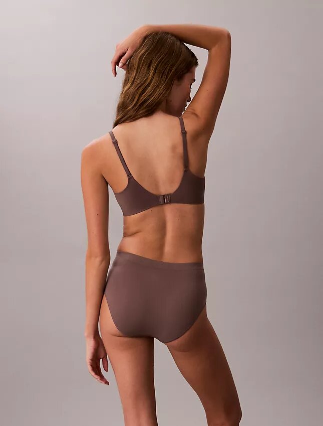 Bonded Flex Seamless High Rise Brief Bonded Flex Seamless High Rise Brief