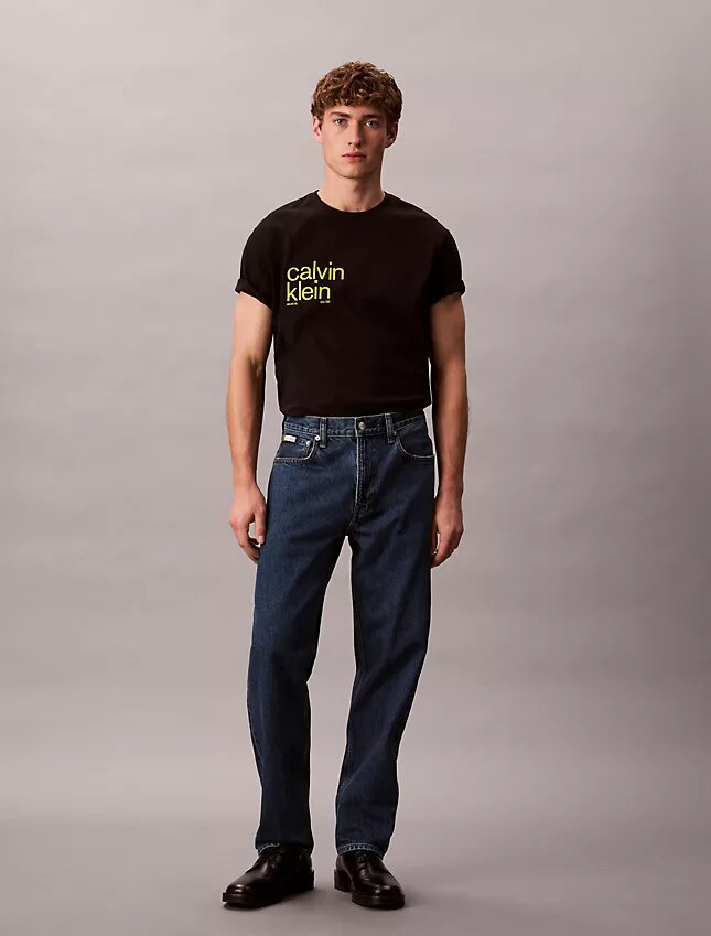 Circle Graphic Relaxed T-Shirt Circle Graphic Relaxed T-Shirt