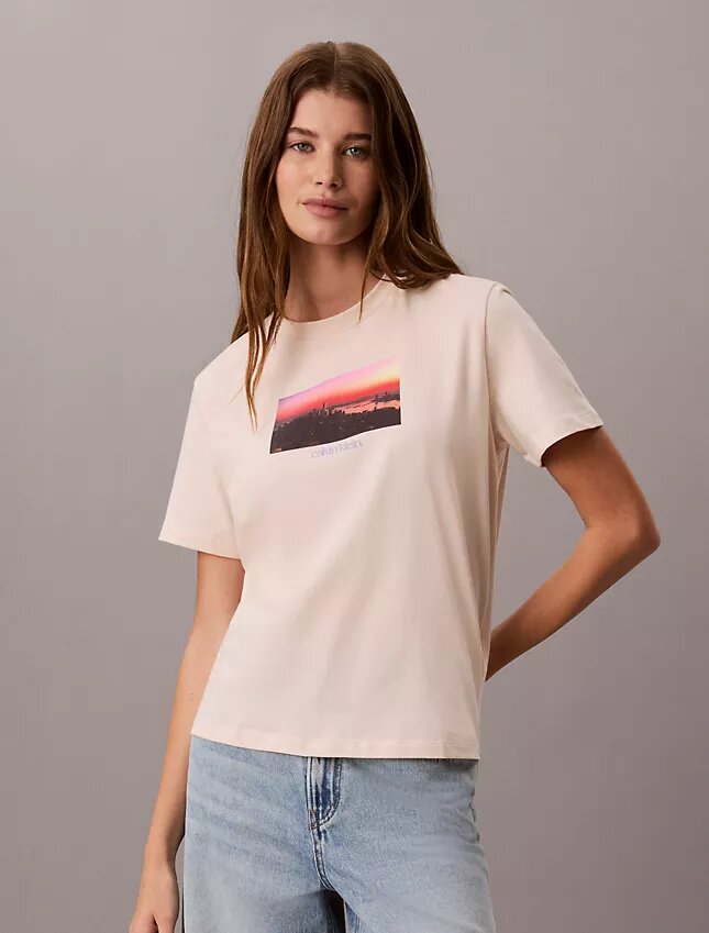 City Sunset Logo Graphic Classic T-Shirt City Sunset Logo Graphic Classic T-Shirt