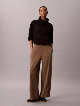 Commuter Wide Leg Cargo Pants