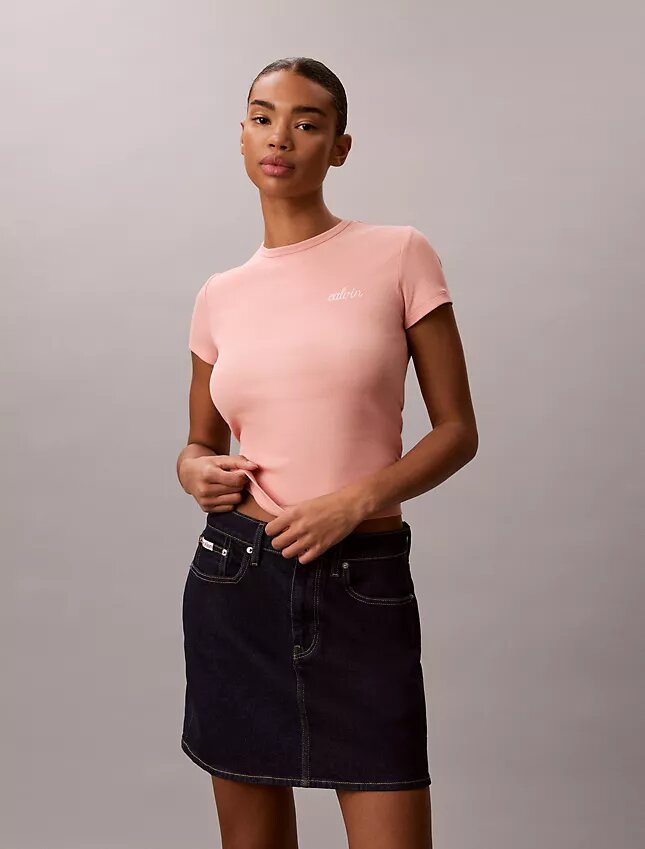 Contour Rib Logo Graphic Slim T-Shirt Contour Rib Logo Graphic Slim T-Shirt