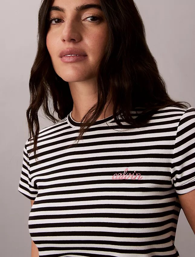 Contour Rib Logo Graphic Slim T-Shirt Contour Rib Logo Graphic Slim T-Shirt