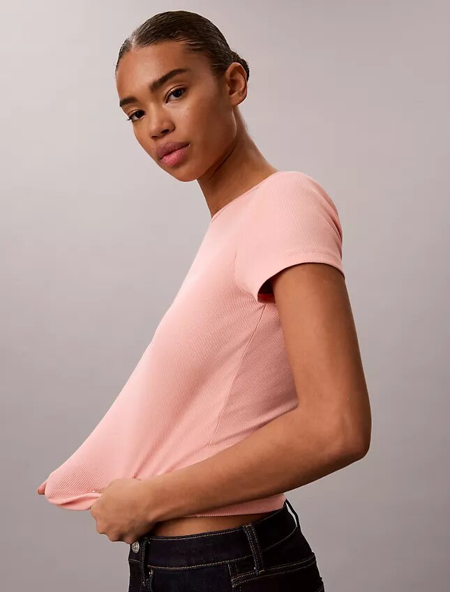 Contour Rib Logo Graphic Slim T-Shirt Contour Rib Logo Graphic Slim T-Shirt