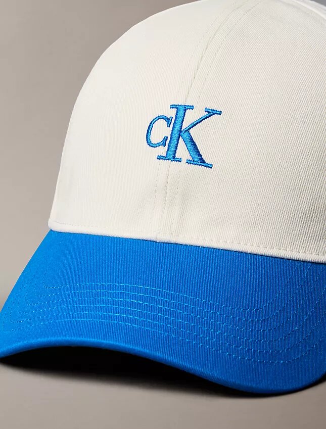 Contrast Embroidered Logo Baseball Cap Contrast Embroidered Logo Baseball Cap