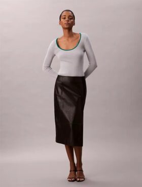 Cotton Blend Classic Scoopneck Sweater