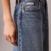Cropped Barrel Jeans Cropped Barrel Jeans