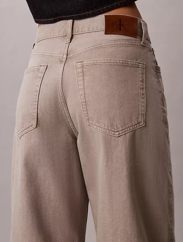 Cropped Barrel Jeans Cropped Barrel Jeans