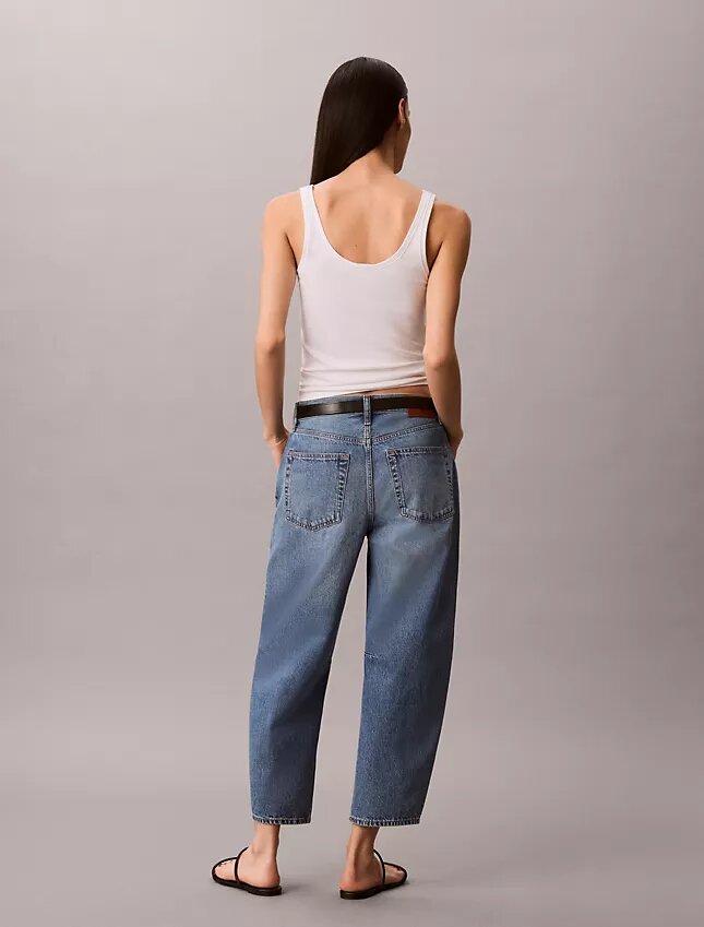 Cropped Barrel Jeans Cropped Barrel Jeans