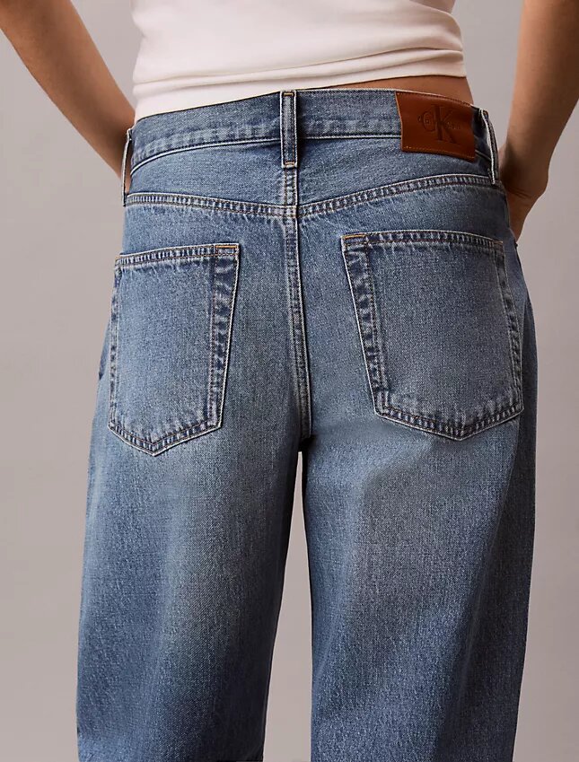 Cropped Barrel Jeans Cropped Barrel Jeans
