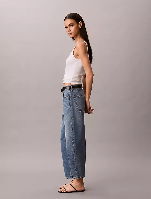 Cropped Barrel Jeans Cropped Barrel Jeans