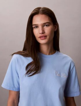 Cursive Calvin Klein Graphic Boxy Tee