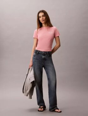 Curved Logo Graphic Slim Tee