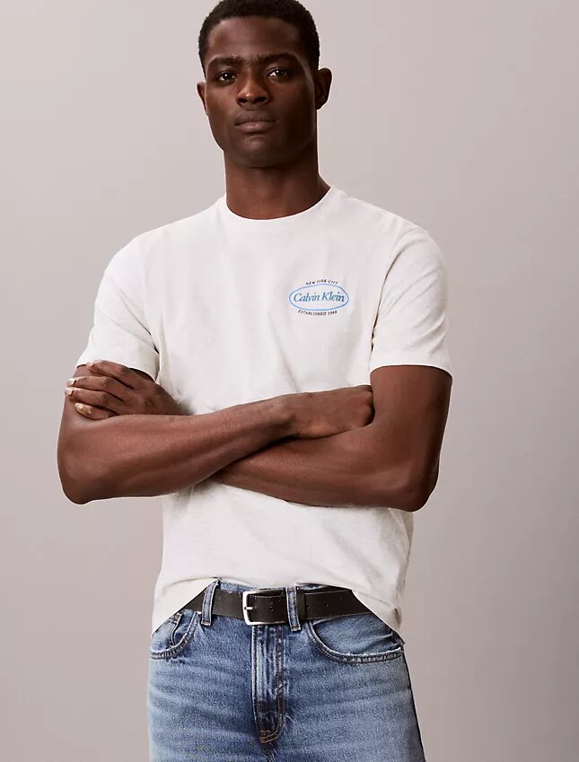 Diner Calvin Klein Graphic Logo Tee Diner Calvin Klein Graphic Logo Tee