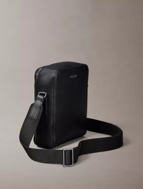 Emblem Logo Slim Reporter Bag