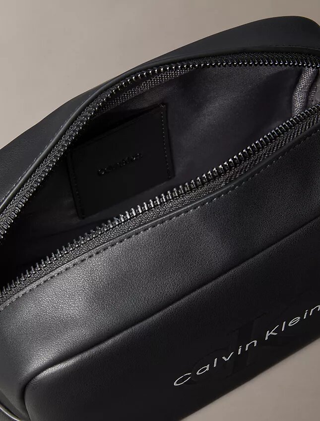 Embossed Monologo Dopp Kit Embossed Monologo Dopp Kit