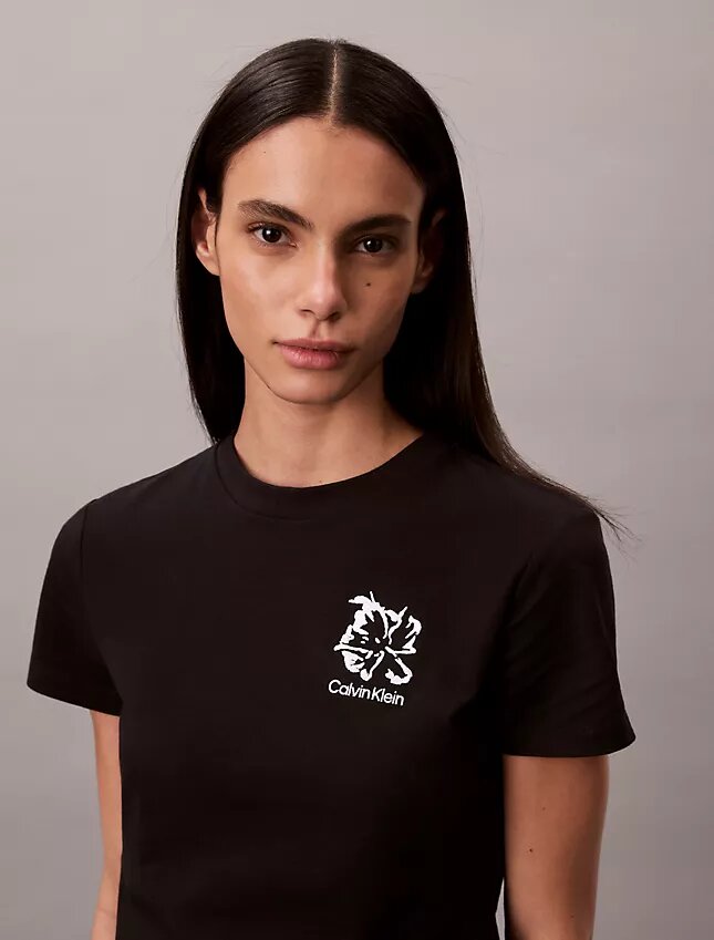 Flower Logo Graphic Slim T-Shirt Flower Logo Graphic Slim T-Shirt