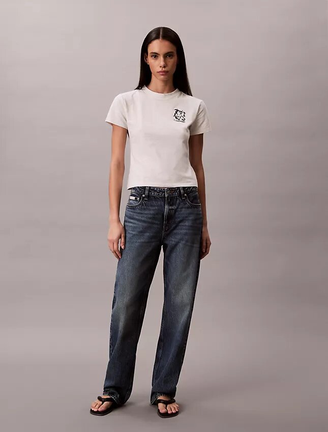 Flower Logo Graphic Slim T-Shirt Flower Logo Graphic Slim T-Shirt