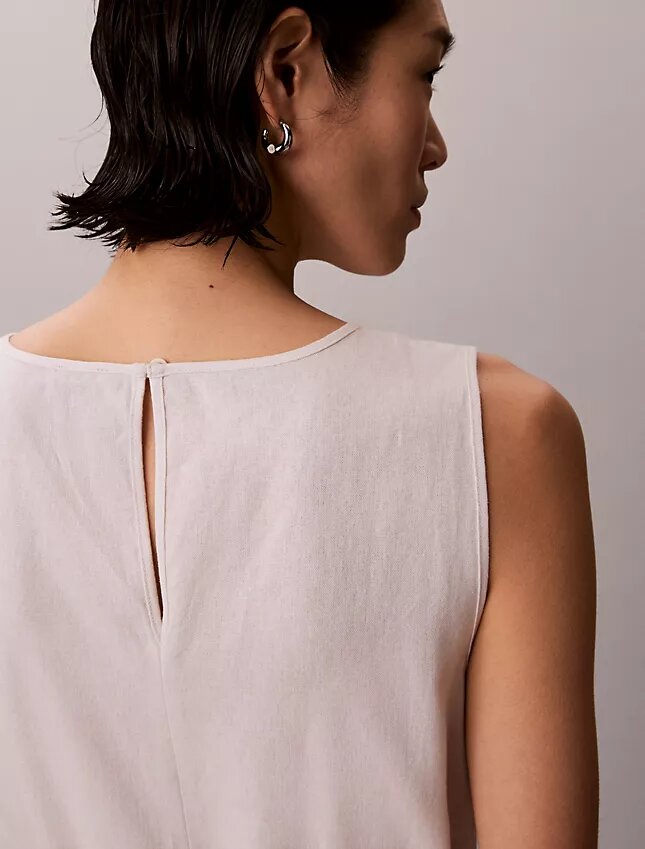 Linen Blend V-Neck Sleeveless Belted Dress Linen Blend V-Neck Sleeveless Belted Dress