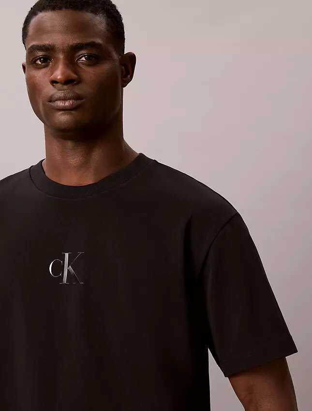 Liquid Monologo Graphic Tee Liquid Monologo Graphic Tee