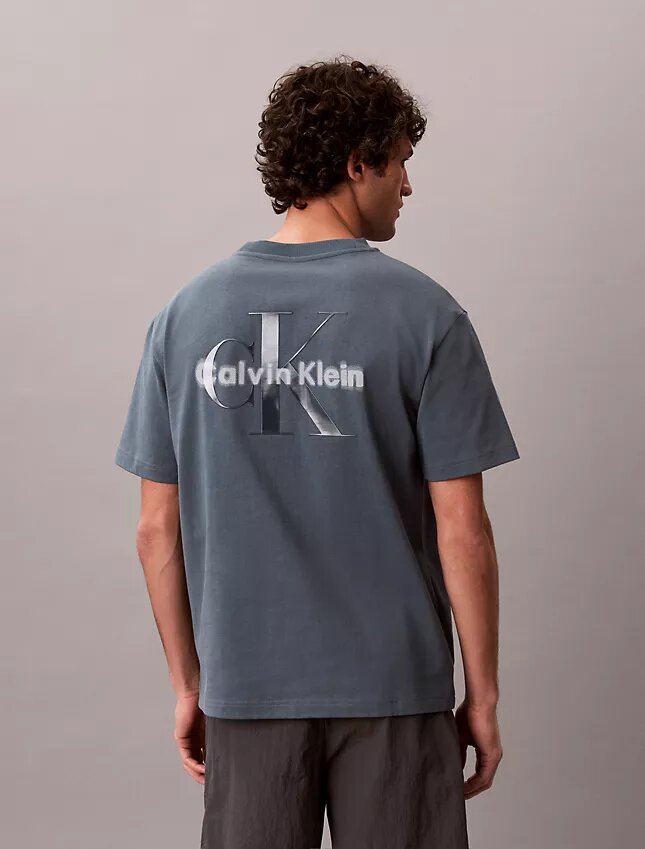 Liquid Monologo Graphic Tee Liquid Monologo Graphic Tee