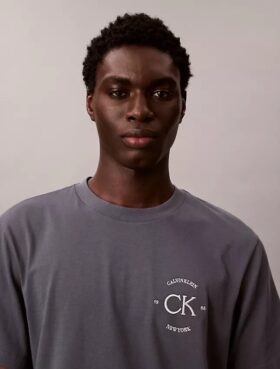 Logo Circle Graphic Classic T-Shirt