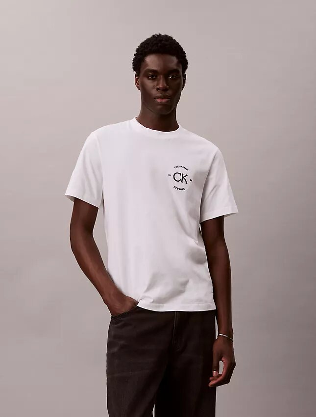 Logo Circle Graphic Classic T-Shirt Logo Circle Graphic Classic T-Shirt
