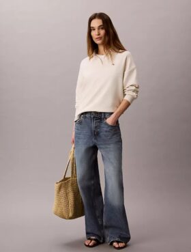 Low Rise Baggy Jeans