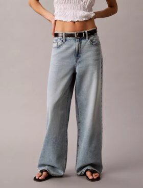Low Rise Baggy Jeans