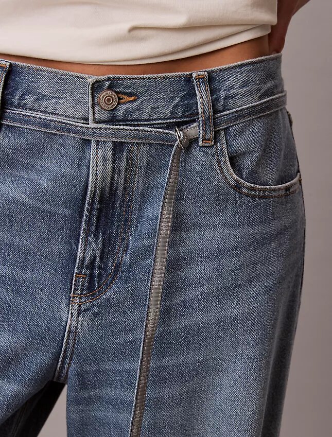 Low Rise Belted Baggy Jeans Low Rise Belted Baggy Jeans