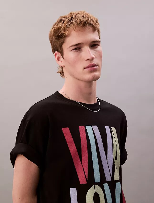 Marc Hundley Pride Viva Love Relaxed T-Shirt Marc Hundley Pride Viva Love Relaxed T-Shirt