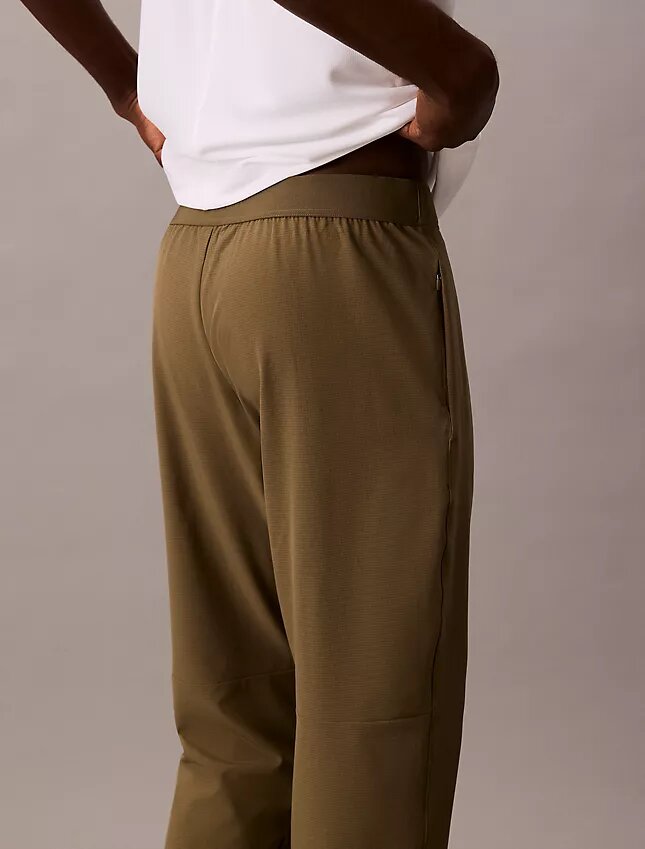 Modern Sport Woven Pants Modern Sport Woven Pants
