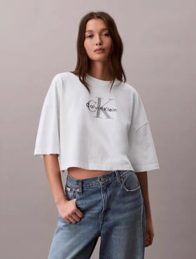 Monologo Cropped Boxy T-Shirt