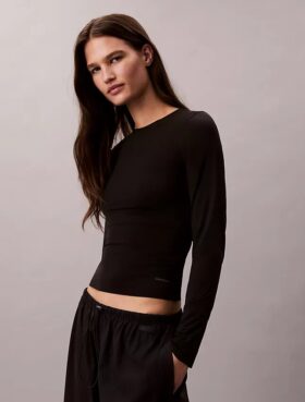 Nylon Stretch Slim T-Shirt