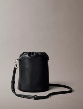 Pebble Grain Bucket Bag