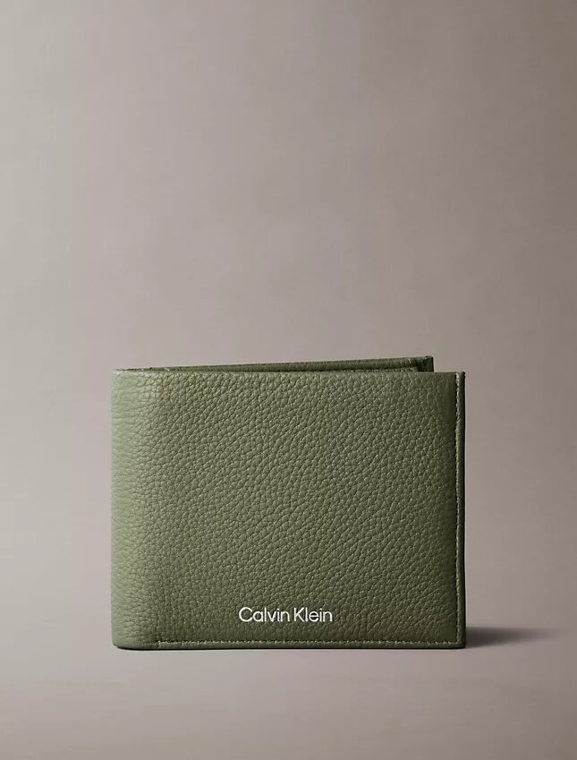 Pebble Grain Leather Bifold Wallet with Coin Pouch Pebble Grain Leather Bifold Wallet with Coin Pouch